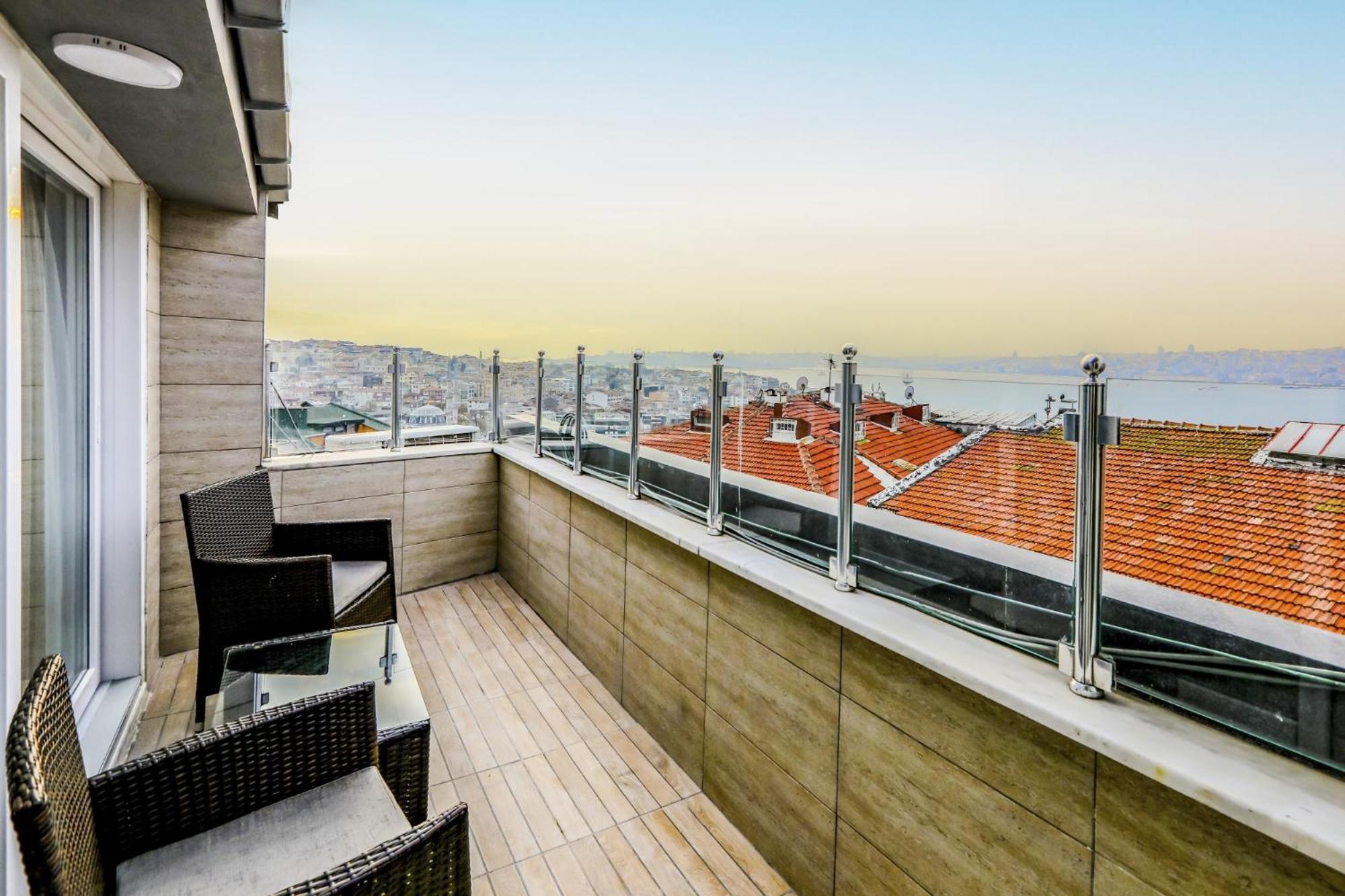 Lovely Flat 500 M To Uskudar Ferry Station Estambul Exterior foto